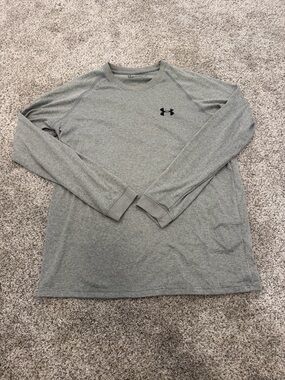 Under Armour long sleeve shirt